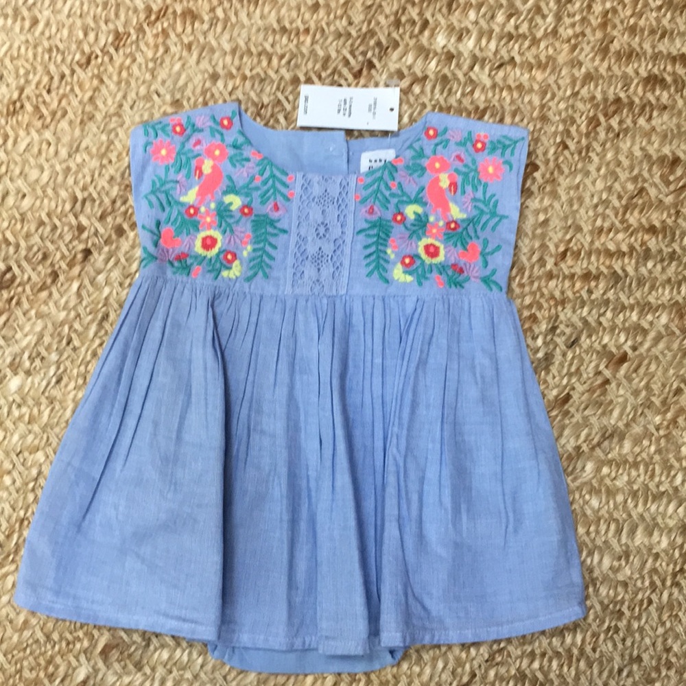 Baby Gap 0-3 month dress with bloomers NWT